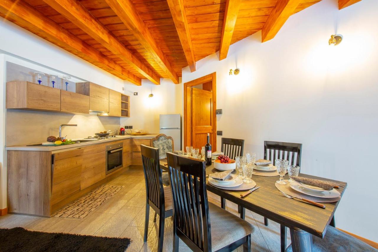 Wildhomes Wild Wolf Lodge Courmayeur Ngoại thất bức ảnh
