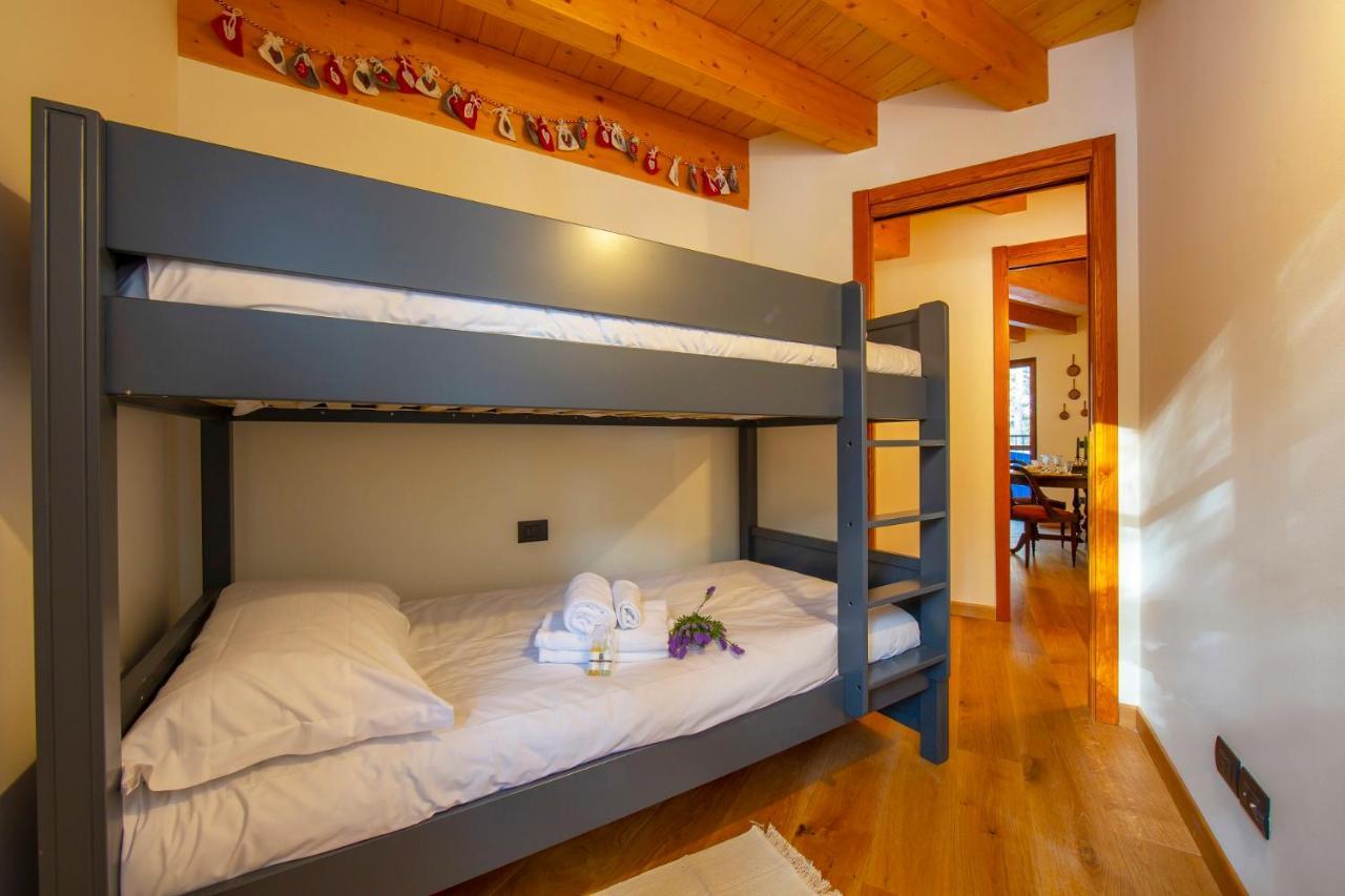 Wildhomes Wild Wolf Lodge Courmayeur Ngoại thất bức ảnh
