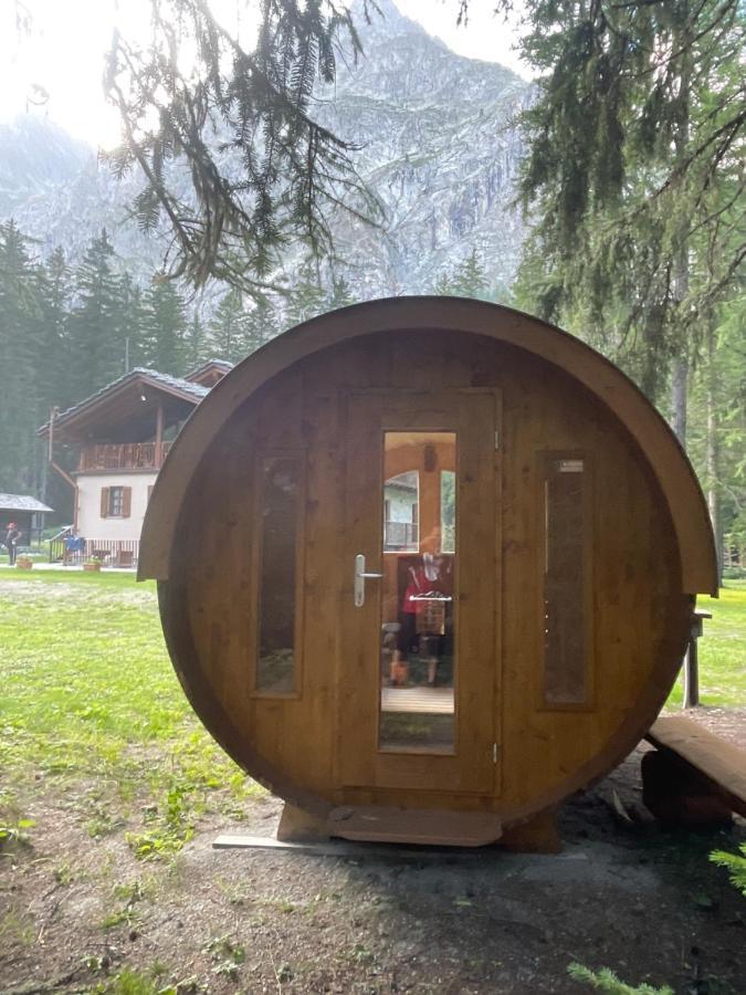 Wildhomes Wild Wolf Lodge Courmayeur Ngoại thất bức ảnh