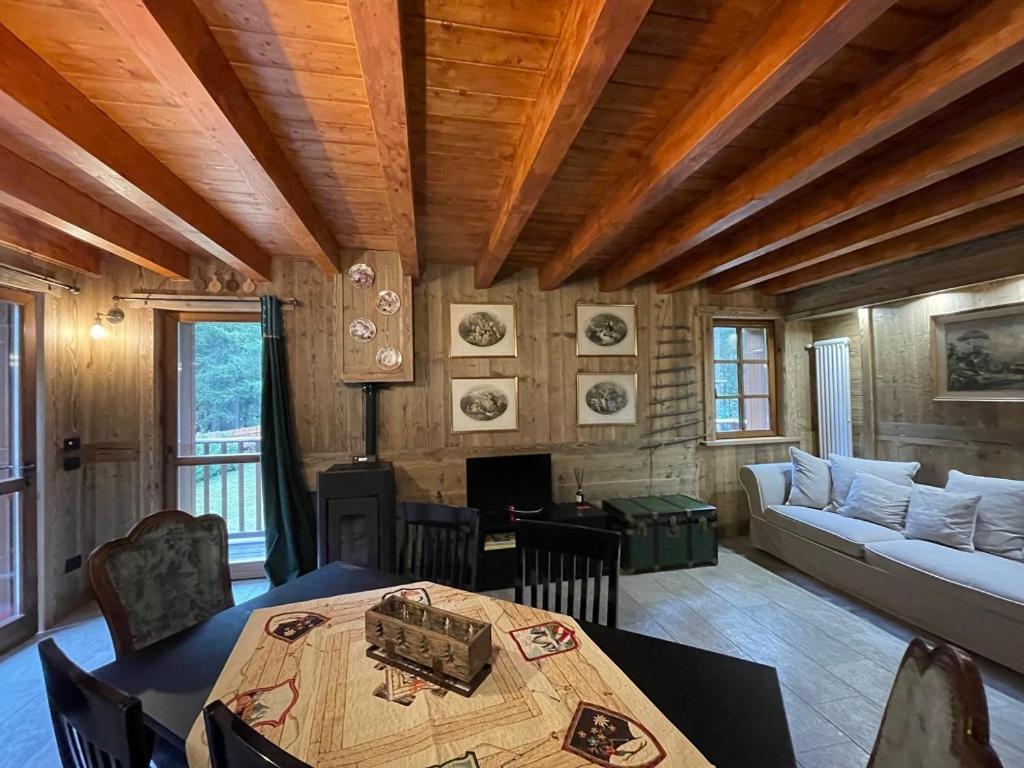 Wildhomes Wild Wolf Lodge Courmayeur Ngoại thất bức ảnh