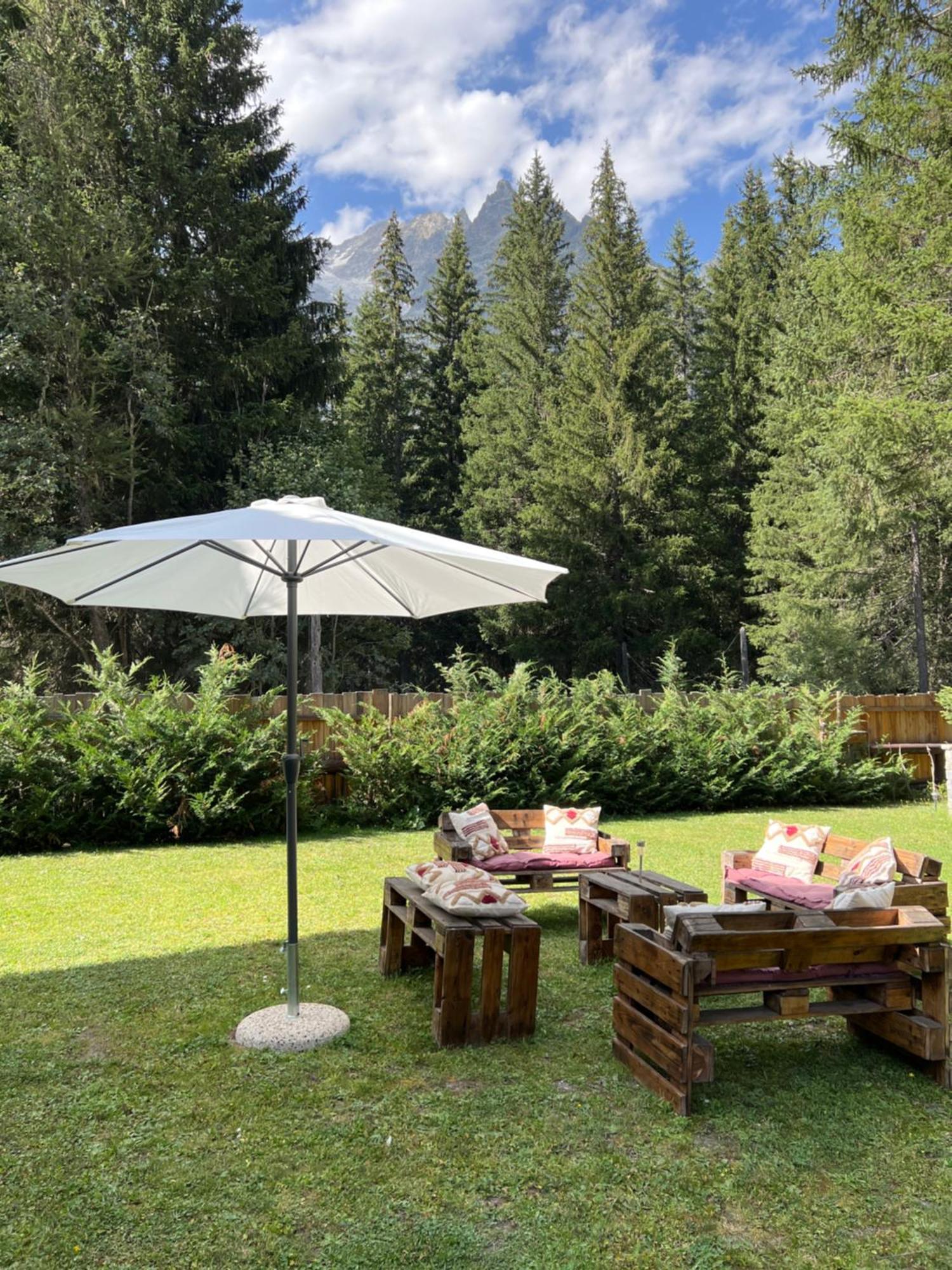 Wildhomes Wild Wolf Lodge Courmayeur Ngoại thất bức ảnh